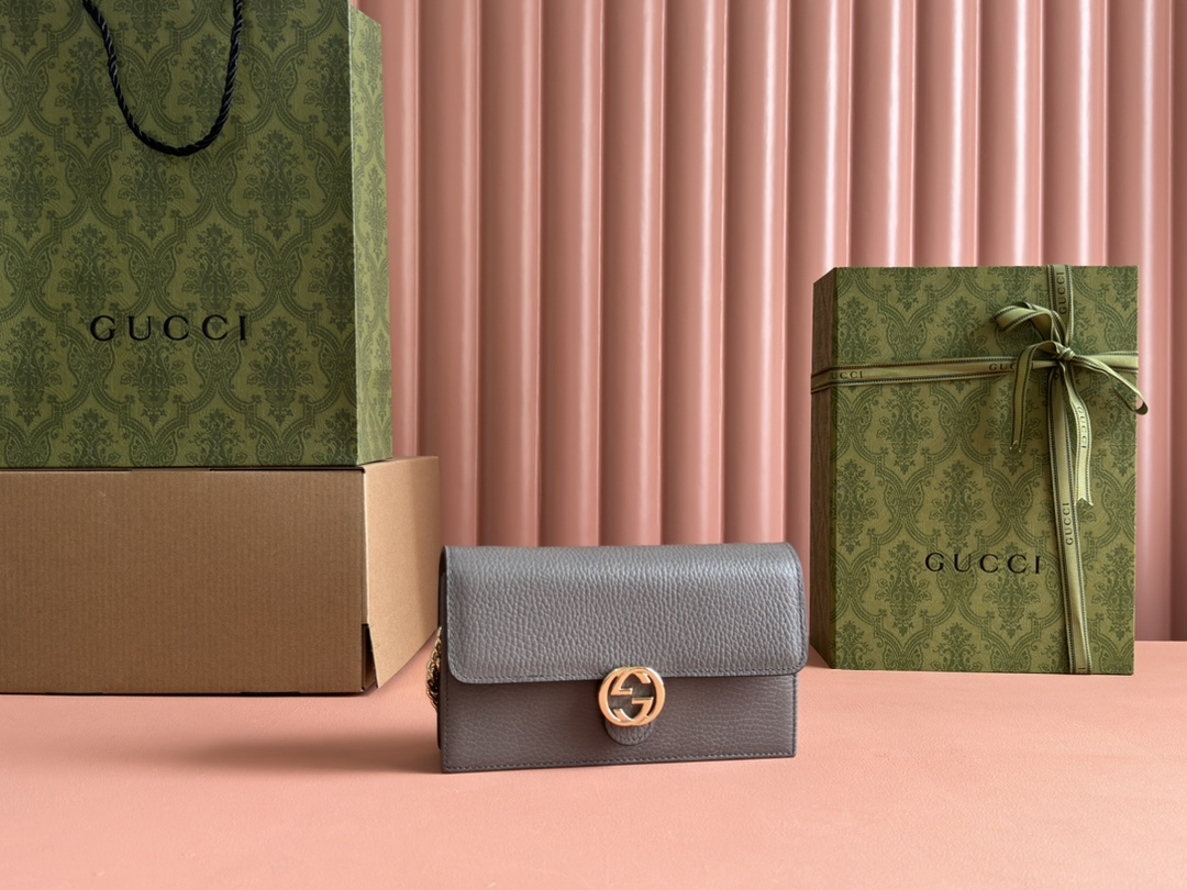 Gucci Satchel Bags